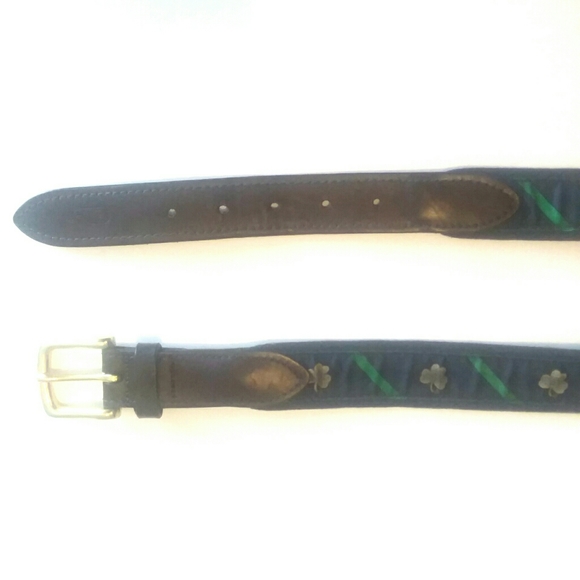Vineyard Vines Other - VINEYARD VINES Navy & Brown Brass Buckle Belt